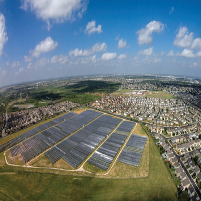 Η Γερμανία απευθύνει πρόσκληση εκδήλωσης ενδιαφέροντος για 10 GW ηλιακής παραγωγής